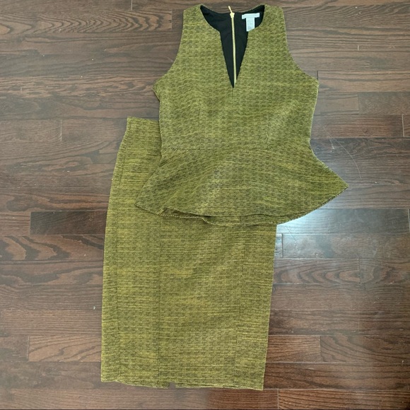 H&M Peplum Top With Fitted MIDI Slit Back Skirt - Picture 10 of 10